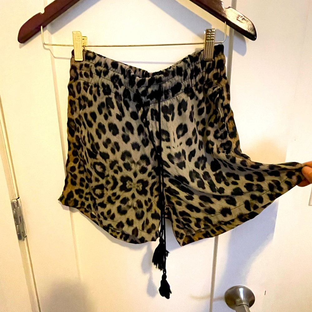 Leopard shorts S